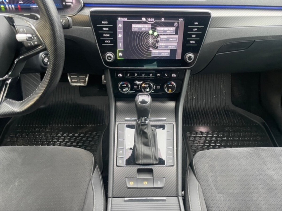 Škoda Superb Liftback 2,0 l 110 kw