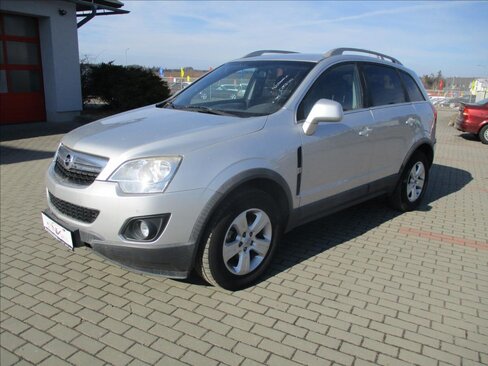 Opel Antara SUV 2,2 l 120 kw