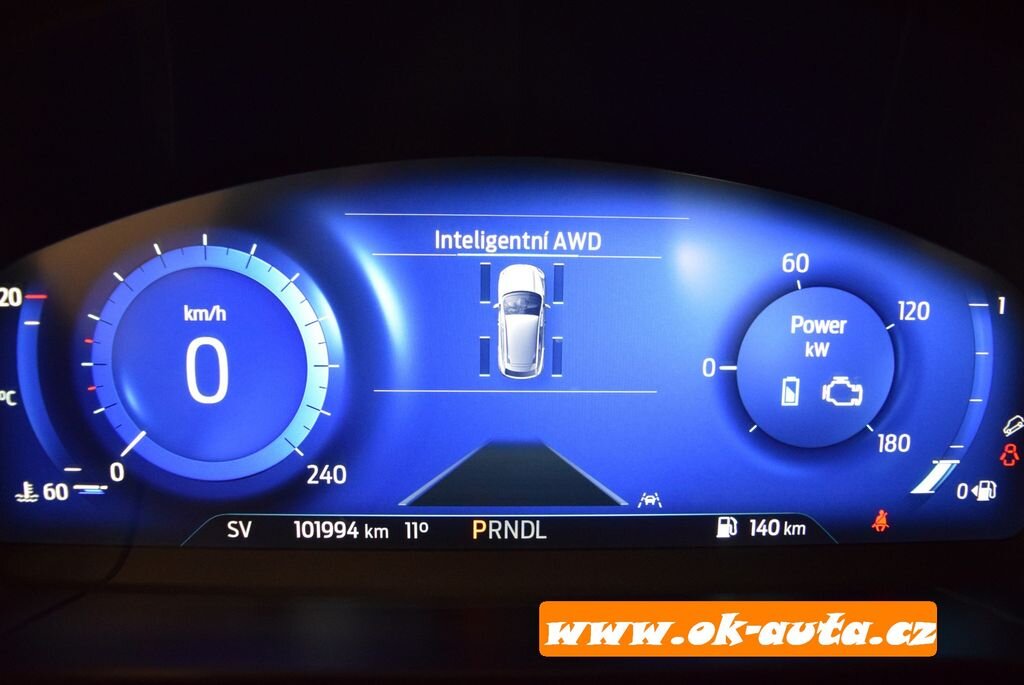 Ford Kuga SUV / Terénní 2,5 l 112 kw