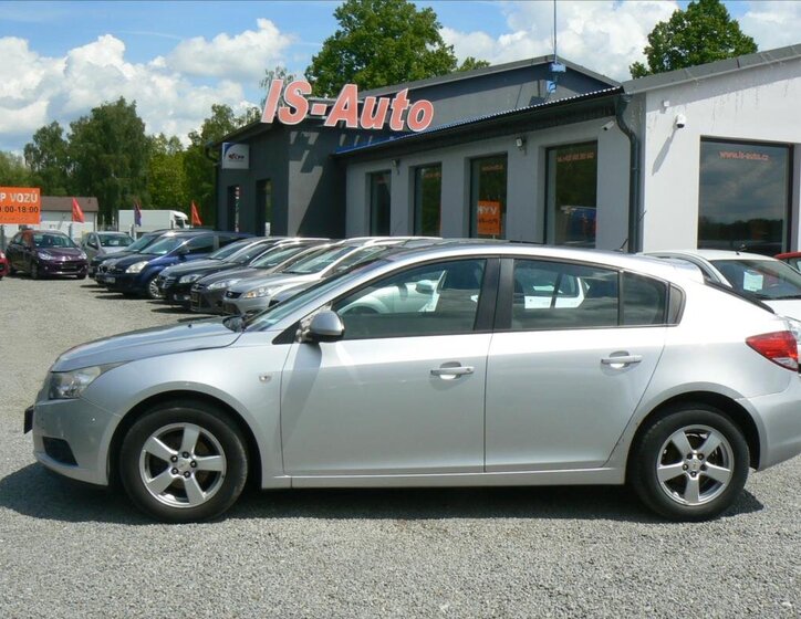 Chevrolet Cruze Hatchback 1,6 l 91 kw