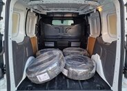 Ford Transit Connect 18