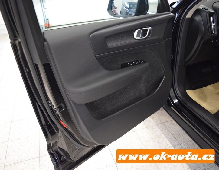 Volvo XC40 SUV / Terénní 0,0 95 kw