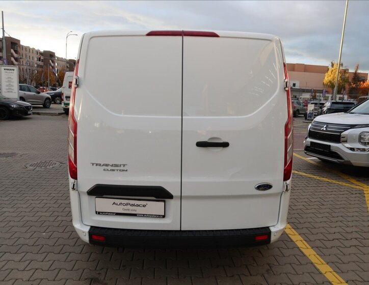 Ford Transit 5