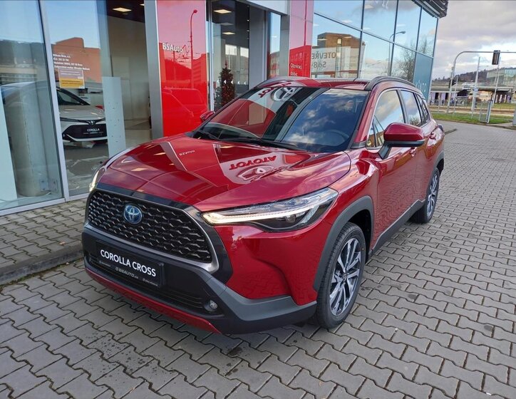 Toyota Corolla Cross SUV 2,0 l 131 kw
