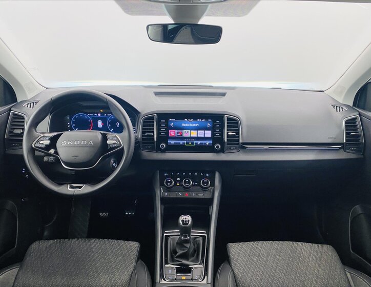 Škoda Karoq SUV 1,5 l 110 kw