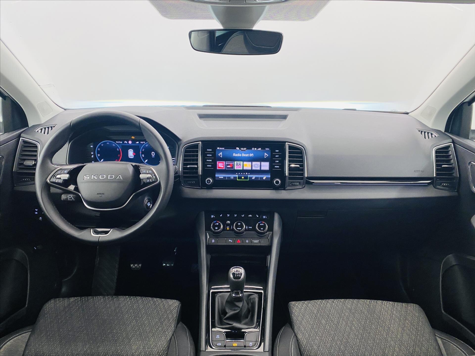 Škoda Karoq SUV 1,5 l 110 kw