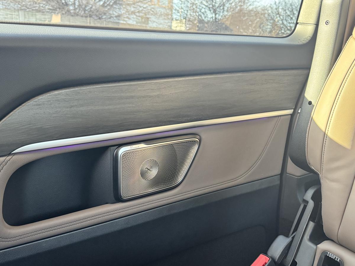 Mercedes-Benz Třídy V VAN-Minibus 2,0 l 174 kw