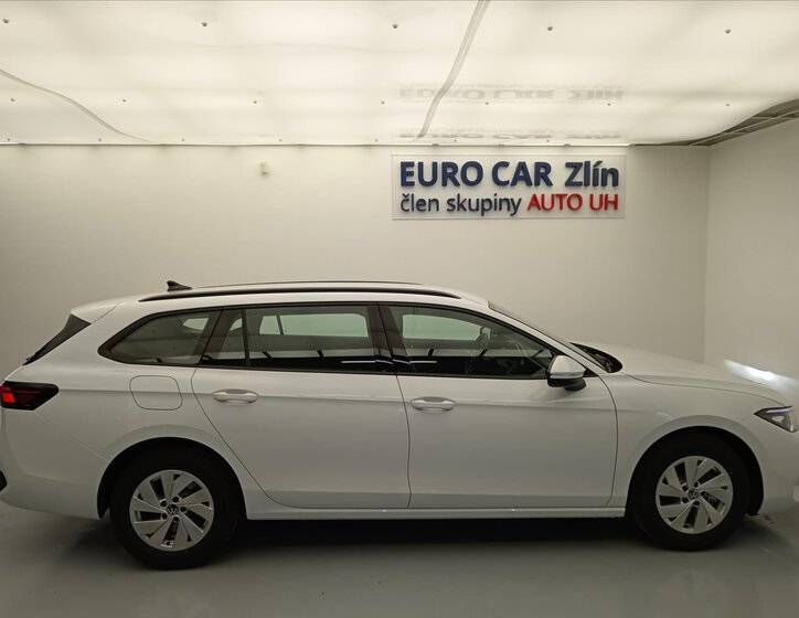 Volkswagen Passat Kombi 1,5 l 110 kw