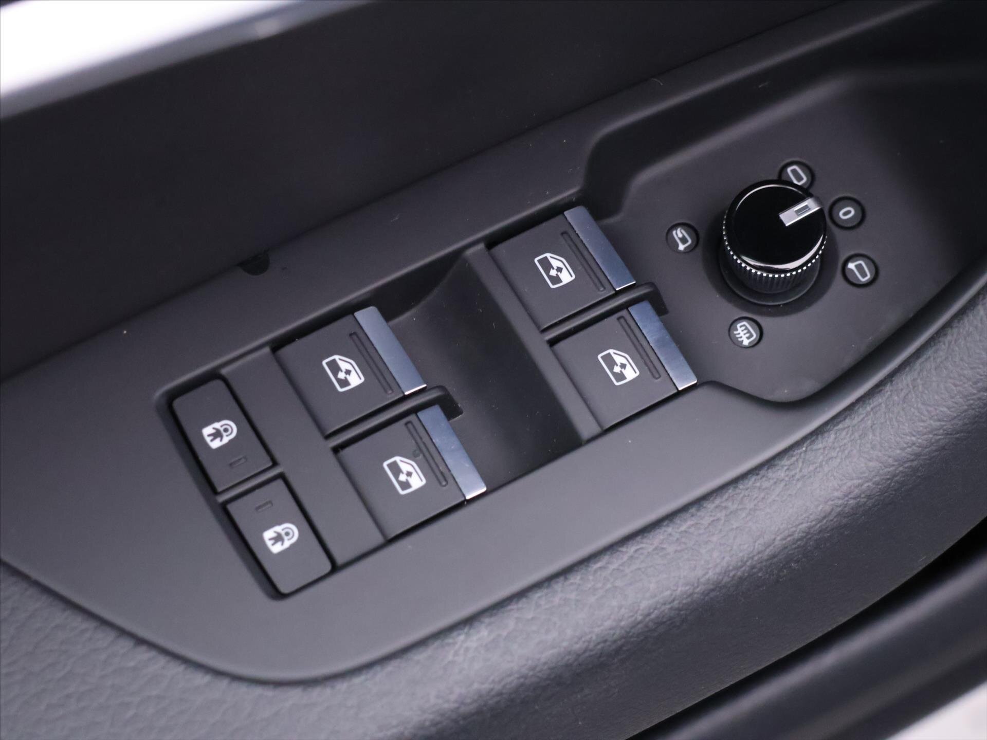 Audi A6 Kombi 3,0 l 180 kw