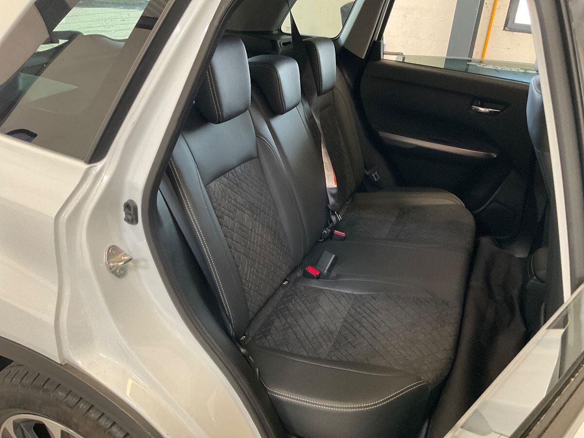 Suzuki Vitara SUV 1,4 l 103 kw