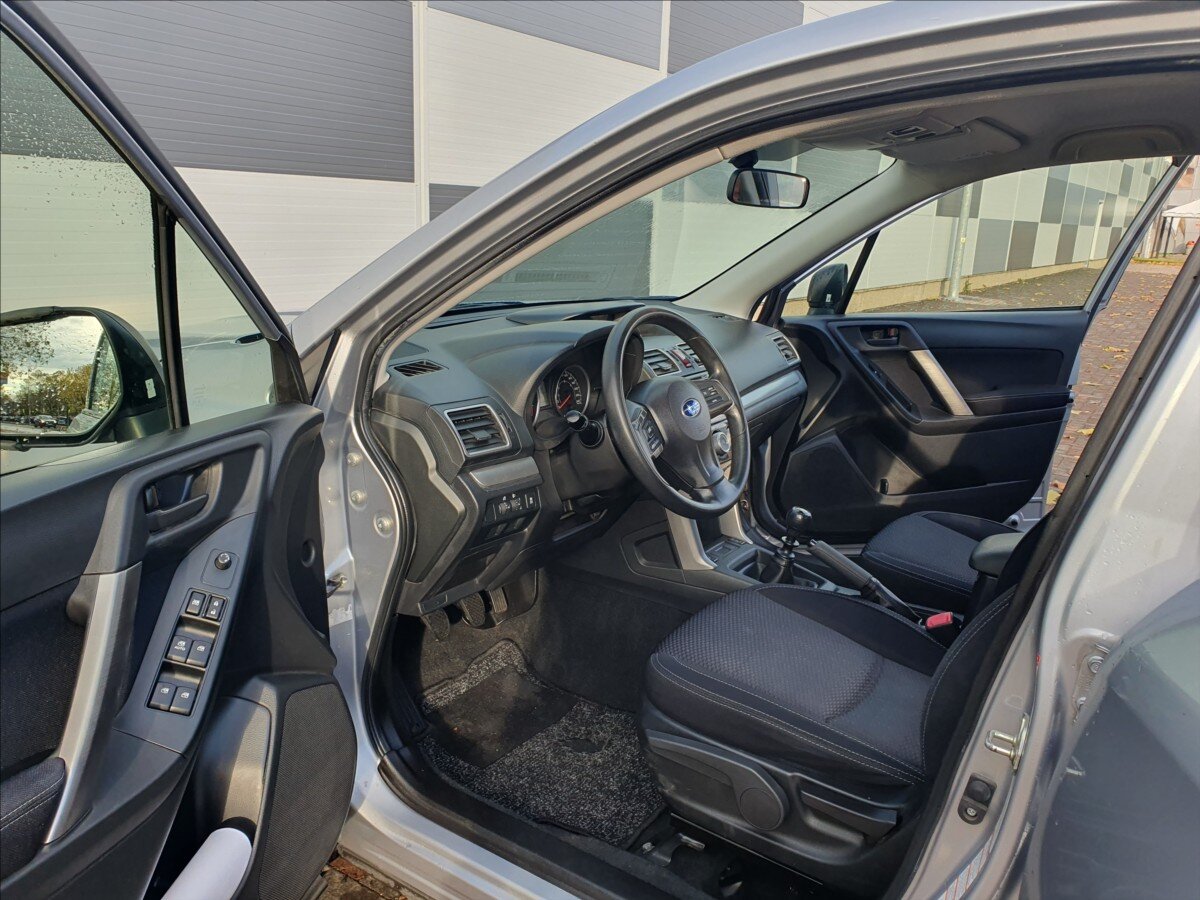 Subaru Forester SUV 2,0 l 108 kw