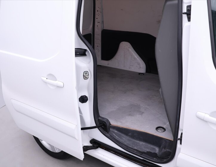 Peugeot Partner Ostatní 1,6 l 73 kw