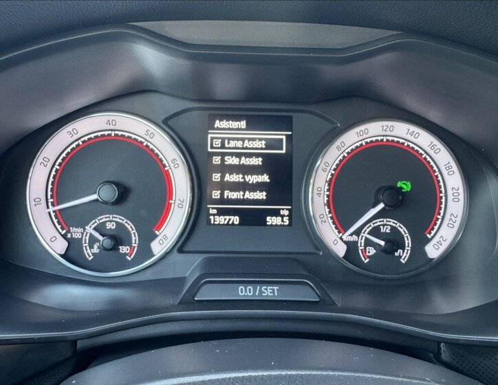 Škoda Scala Hatchback 1,5 l 110 kw