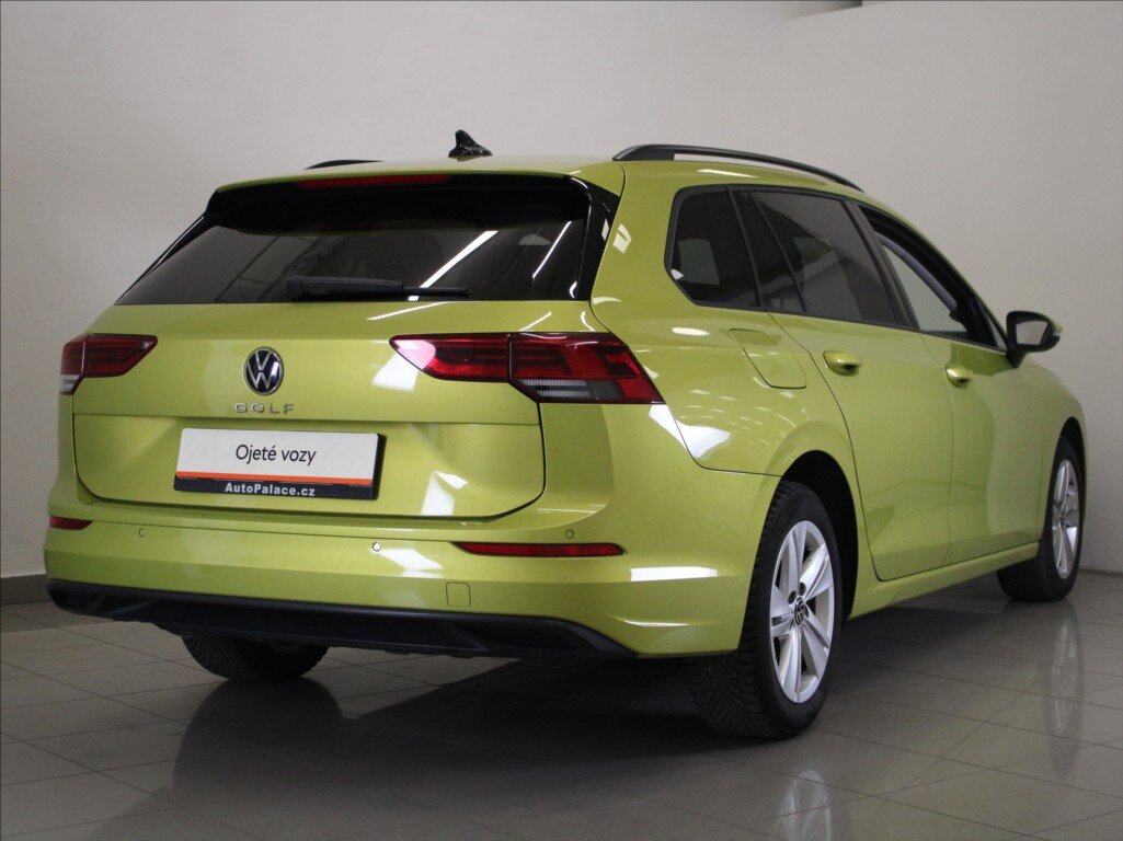 Volkswagen Golf Kombi 1,5 l 96 kw