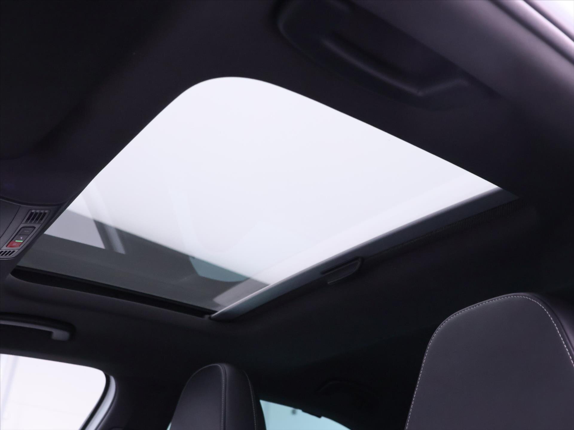 Škoda Superb Liftback 1,8 l 132 kw