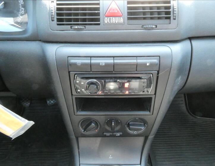Škoda Octavia 20