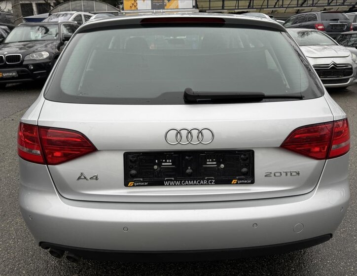 Audi A4 Kombi 2,0 l 125 kw