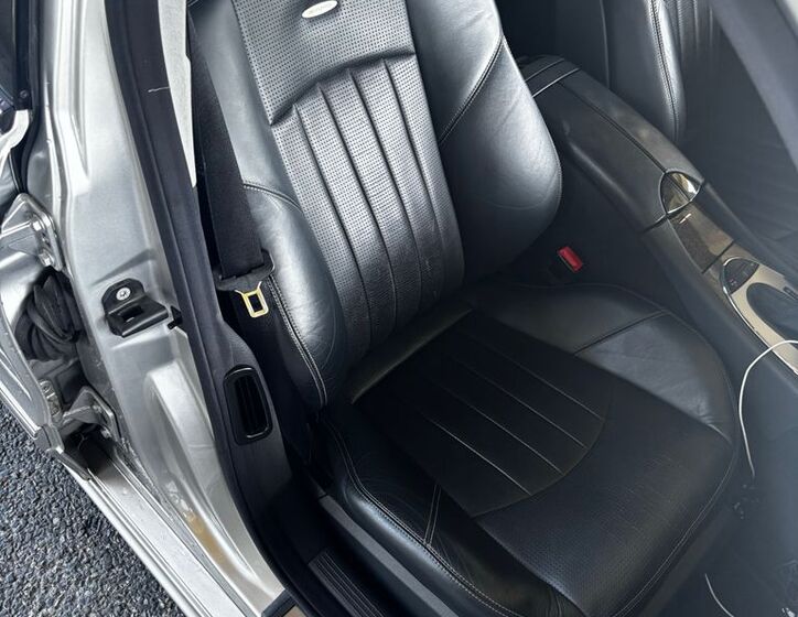 Mercedes-Benz Třídy E 8