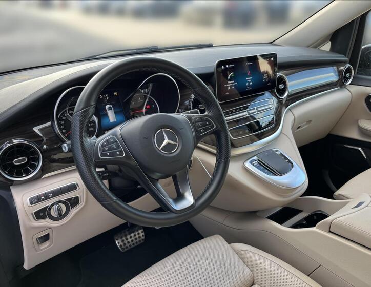 Mercedes-Benz Třídy V 9