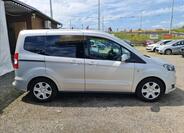Ford Tourneo Courier 4