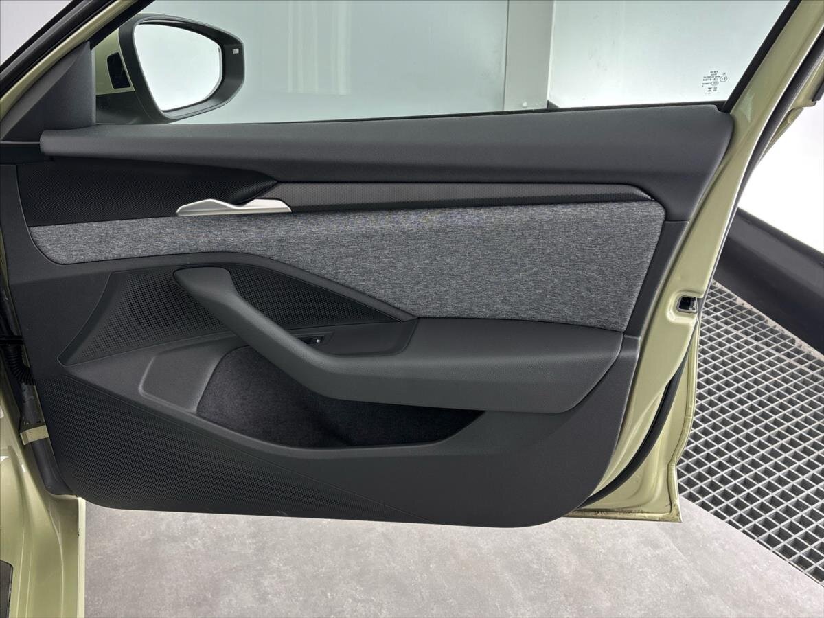 Škoda Superb Liftback 2,0 l 110 kw