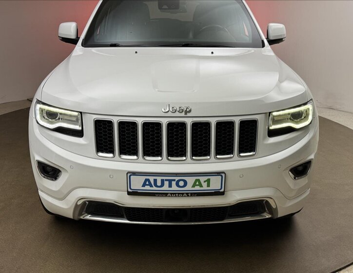 Jeep Grand Cherokee 44