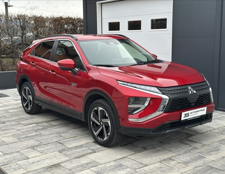 Mitsubishi Eclipse Cross SUV / Terénní 2,4 l 138 kw
