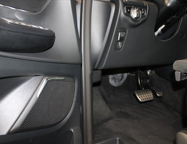 Mercedes-Benz Třídy V 10