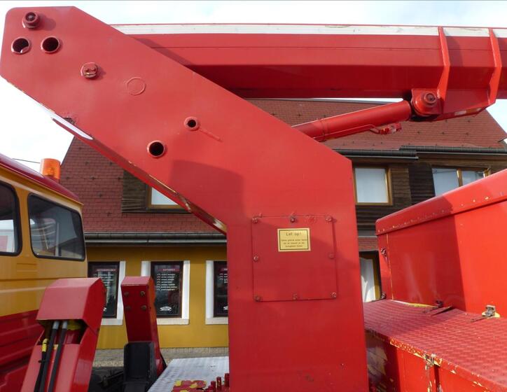 Mercedes-Benz Ostatní 17