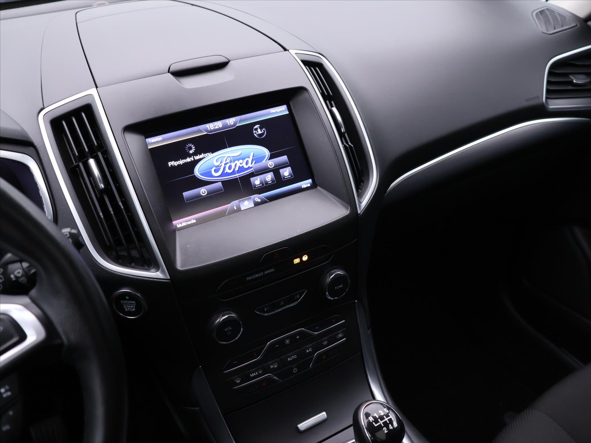 Ford S-MAX MPV 2,0 l 132 kw