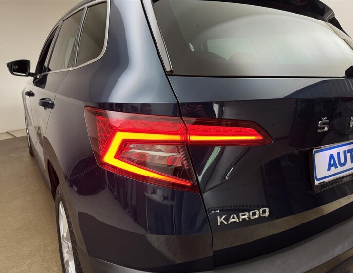 Škoda Karoq SUV / Terénní 1,5 l 110 kw