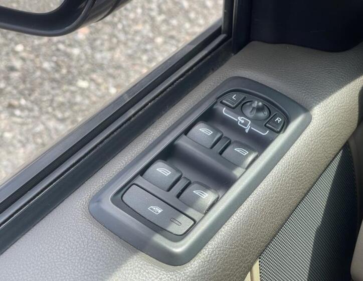 Land Rover Discovery 50