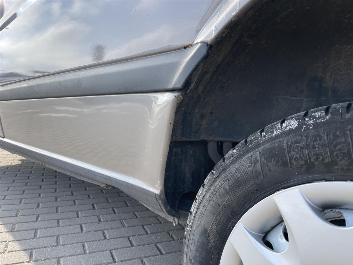 Mercedes-Benz Vito MPV 2,1 l 110 kw