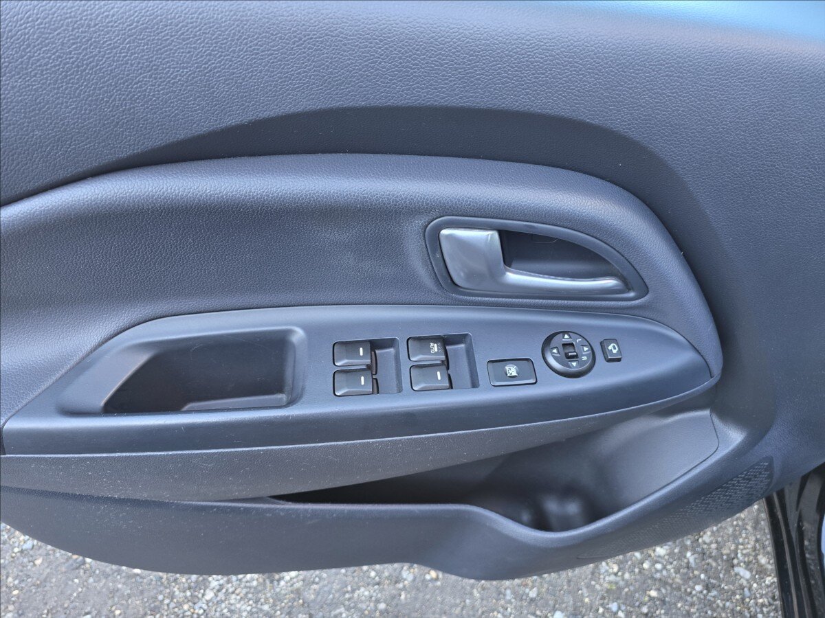 KIA Rio Hatchback 1,2 l 61 kw