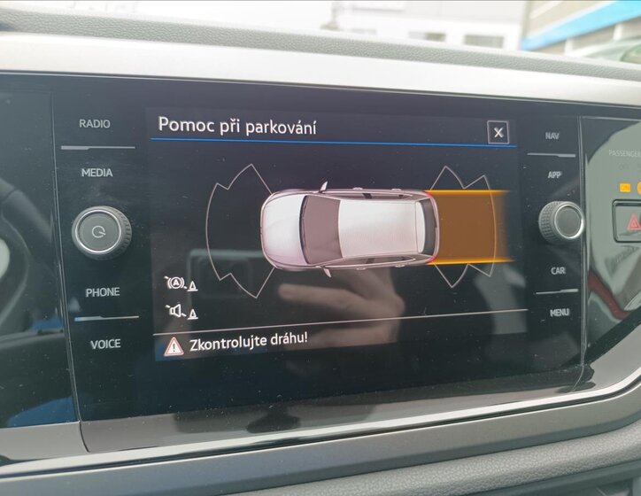 Volkswagen Polo Hatchback 999,0 70 kw