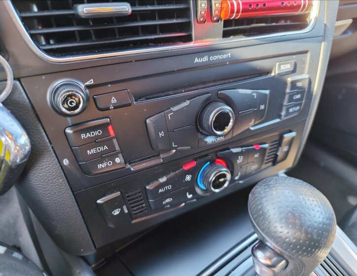 Audi Q5 Kombi 3,0 l 176 kw