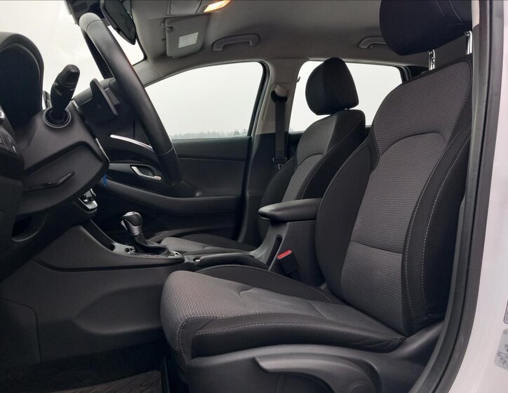 Hyundai i30 Hatchback 998,0 88 kw