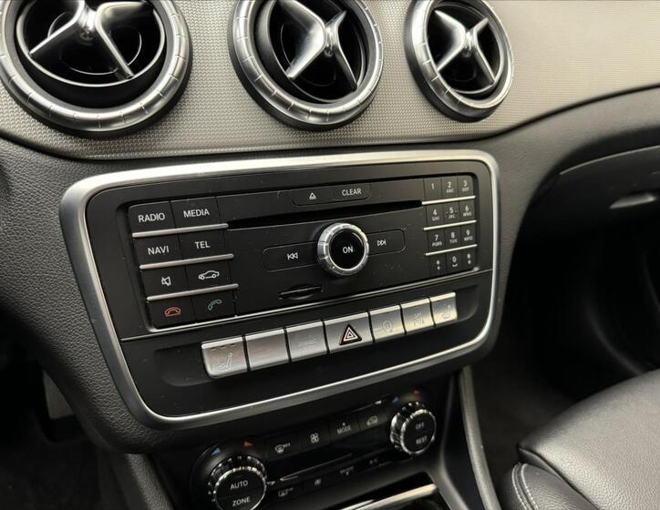 Mercedes-Benz CLA 18