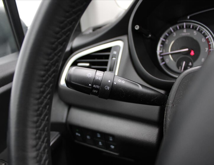 Suzuki SX4 S-Cross SUV / Terénní 1,4 l 95 kw