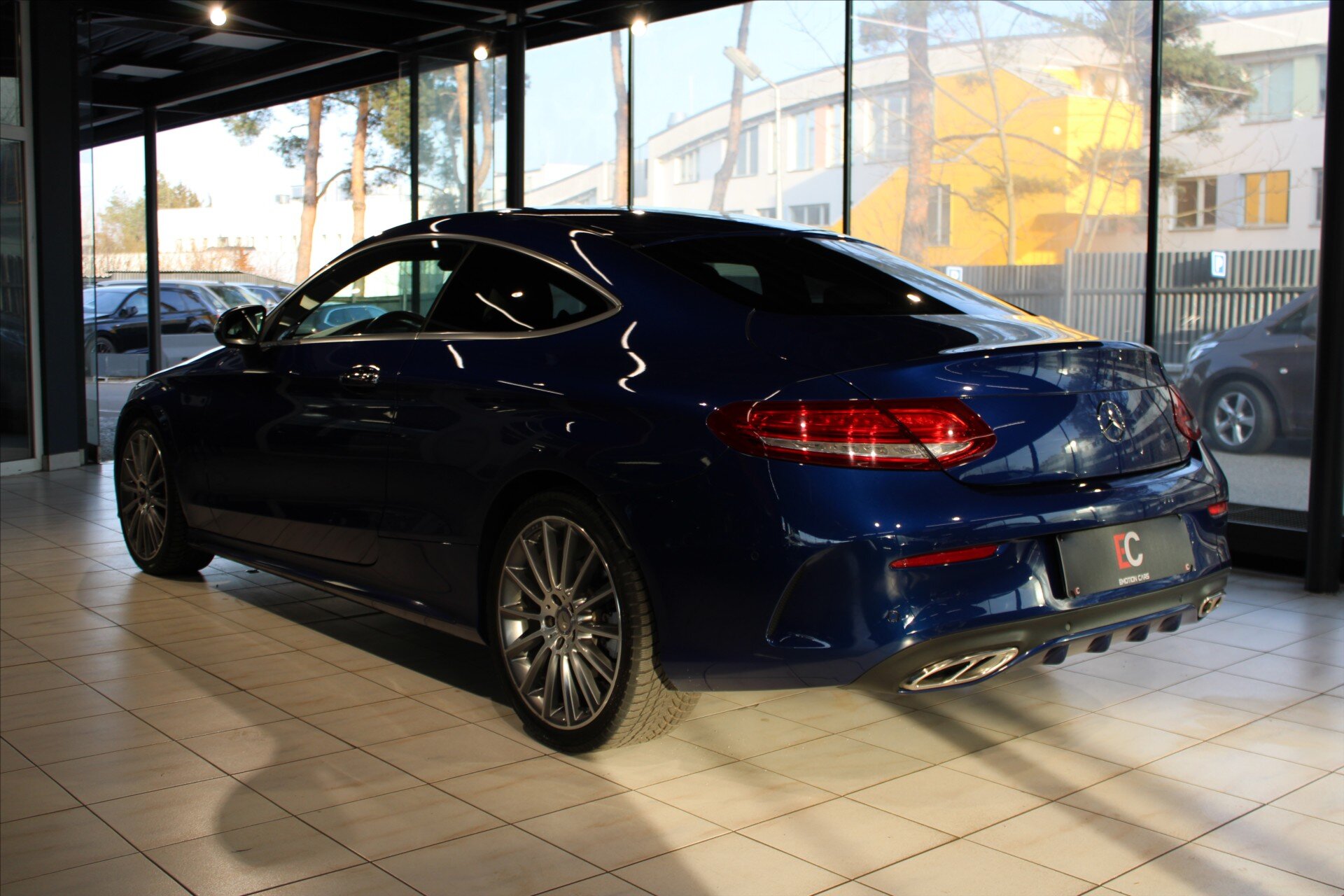 Mercedes-Benz Třídy C Kupé 2,1 l 150 kw