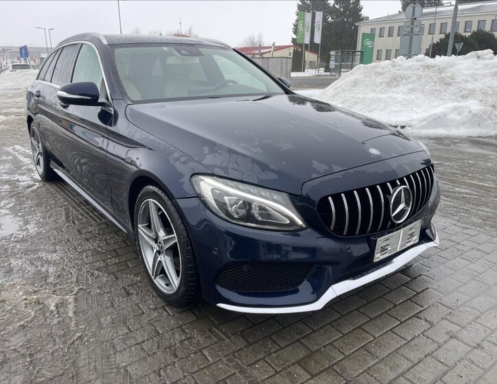 Mercedes-Benz Třídy C Kombi 2,1 l 125 kw