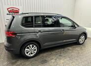 Volkswagen Touran 9