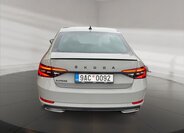 Škoda Superb Liftback 2,0 l 110 kw