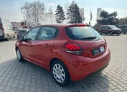 Peugeot 208 Hatchback 1,2 l 61 kw