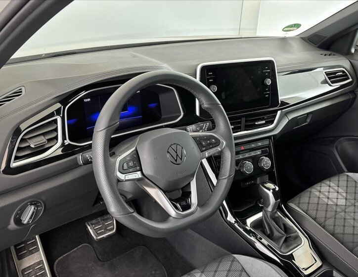 Volkswagen T-Roc SUV / Terénní 1,5 l 110 kw