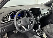 Volkswagen T-Roc SUV / Terénní 1,5 l 110 kw