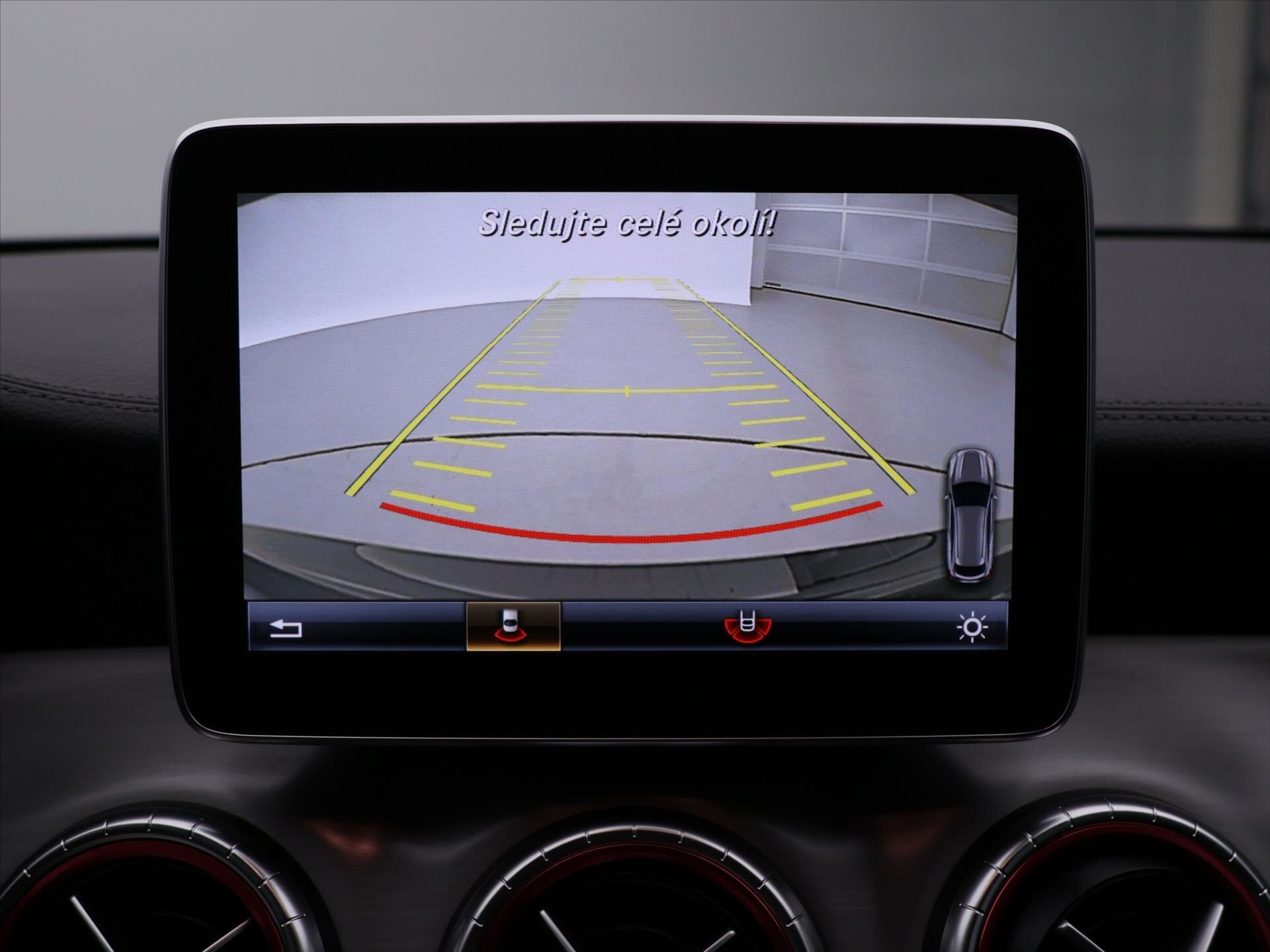 Mercedes-Benz CLA Kombi 2,0 l 155 kw