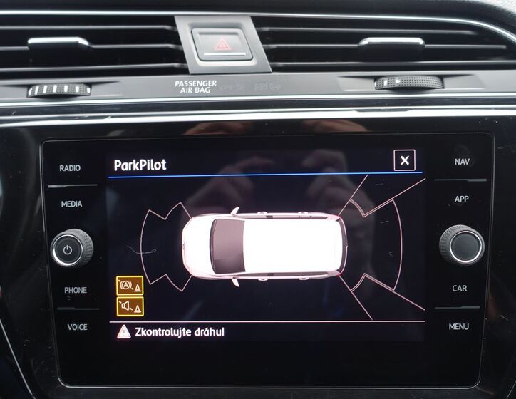 Volkswagen Touran 16