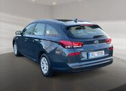 Hyundai i30 4