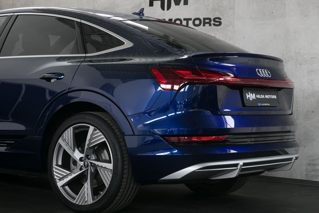 Audi e-tron SUV 0,0 300 kw